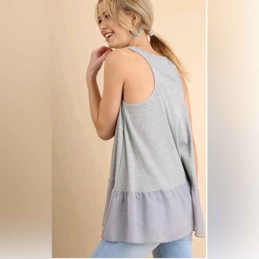 Umgee Flowy Mixed Media Racerback Ribbed Gray Tank Top Legging Friendly Large - Picture 2 of 7